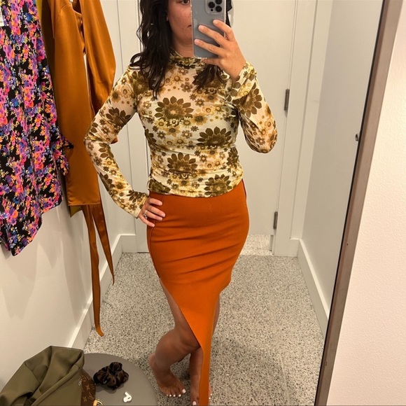 KWAIDAN Editions Vintage Print Long Sleeve Viscose Mesh Layering Floral Top - Picture 2 of 7